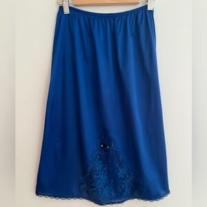 VINTAGE Royal Blue Impromptu Half Slip Royal Blue Lace Panel Front Dainty Canada